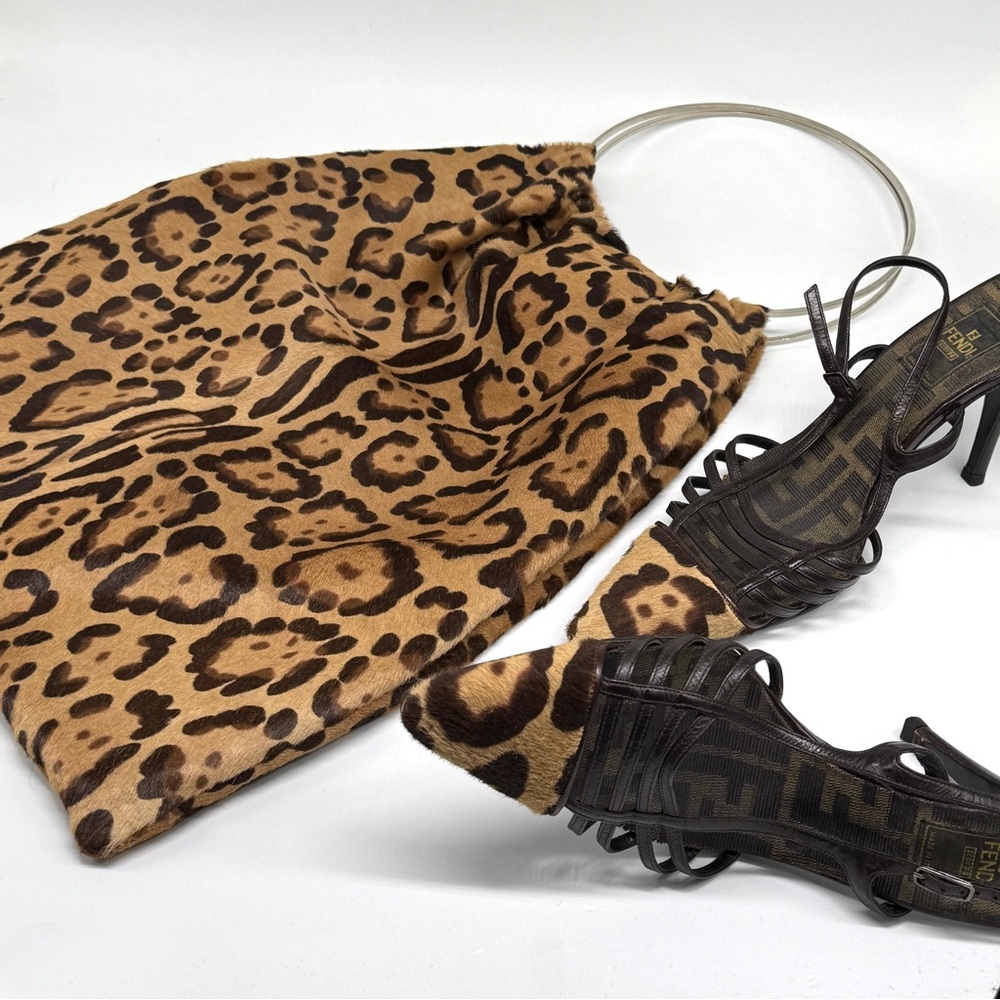 Fendi Leopard Print Hobo Bag with Black Accents - Picture 14 of 15
